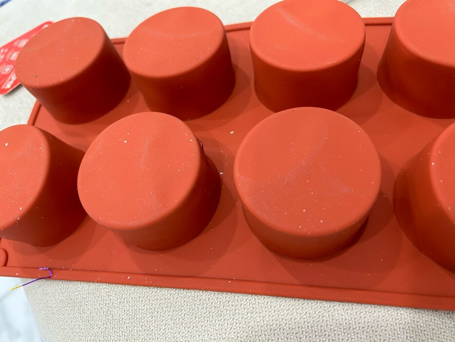Фотография покупателя товара Форма силиконовая для выпечки Доляна «Фигуры.Круг», 29,5×17,5×4 см, 8 ячеек (5,8×5,8×4 см), цвет МИКС - Фото 8