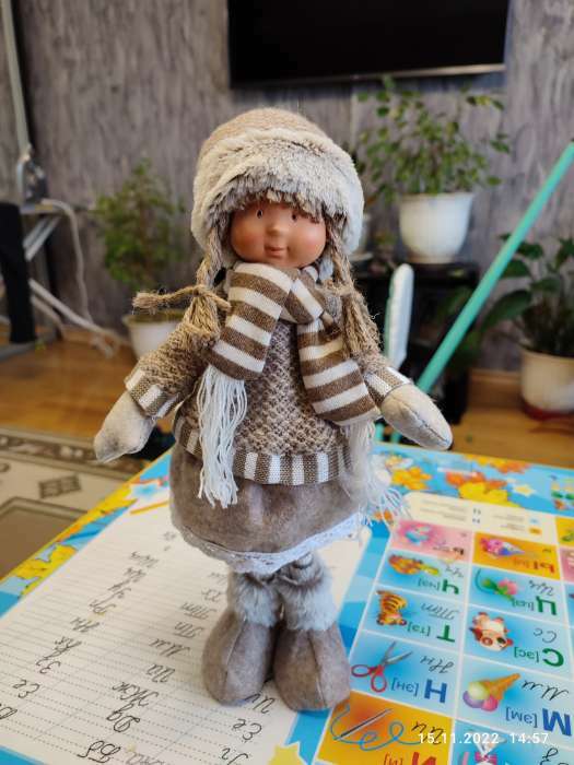 Фотография покупателя товара Кукла интерьерная "Маруся в шапочке с меховой оторочкой" 28 см - Фото 1