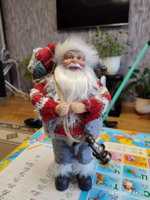 Фотография покупателя товара Дед Мороз "В вязаном костюме. с фонарём" 30 см - Фото 1