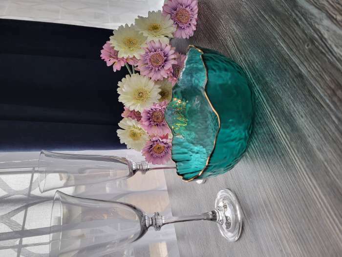 Фотография покупателя товара Салатник «Чудеса», 750 мл, d=16 см, цвет изумрудный - Фото 1