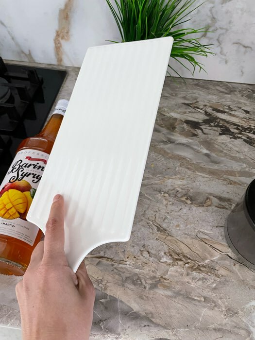 Фотография покупателя товара Блюдо фарфоровое для подачи Magistro «Бланш. Гриль», 35,5×14 см, цвет белый - Фото 7
