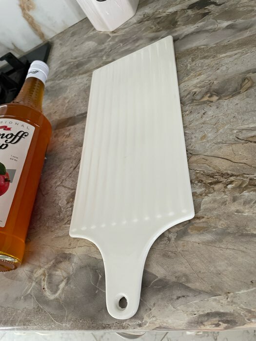 Фотография покупателя товара Блюдо фарфоровое для подачи Magistro «Бланш. Гриль», 35,5×14 см, цвет белый - Фото 2