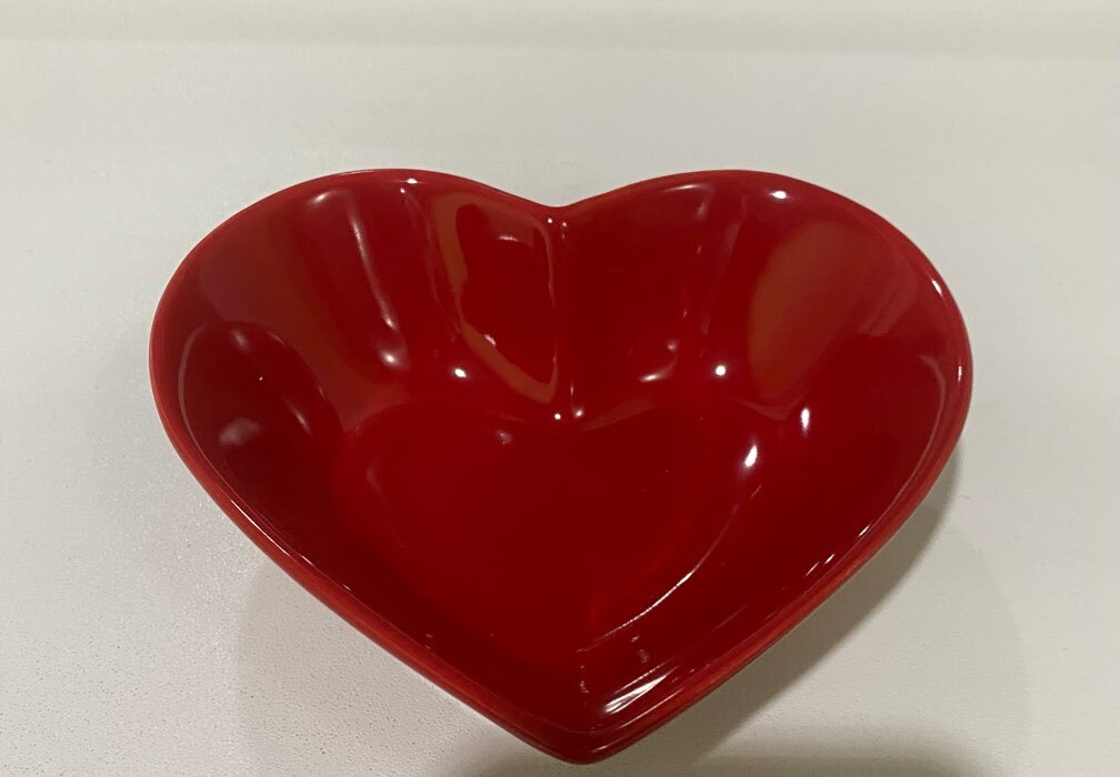 Фотография покупателя товара Салатник керамический Доляна «Сердце», d=11,5 см, цвет голубой - Фото 5