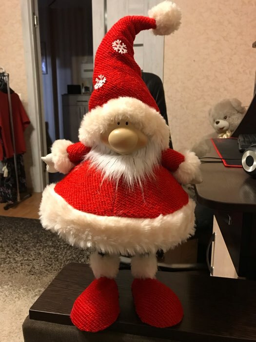 Фотография покупателя товара Кукла интерьерная "Дедушка Мороз в красном кафтане и колпаке со снежинками" 44х21х31 см
