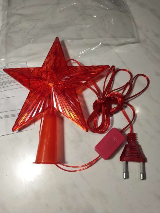 Фотография покупателя товара Светодиодная верхушка на ёлку «Звезда красная» 15 см, 10 LED, провод 2 метра, 220 В, свечение красное - Фото 20