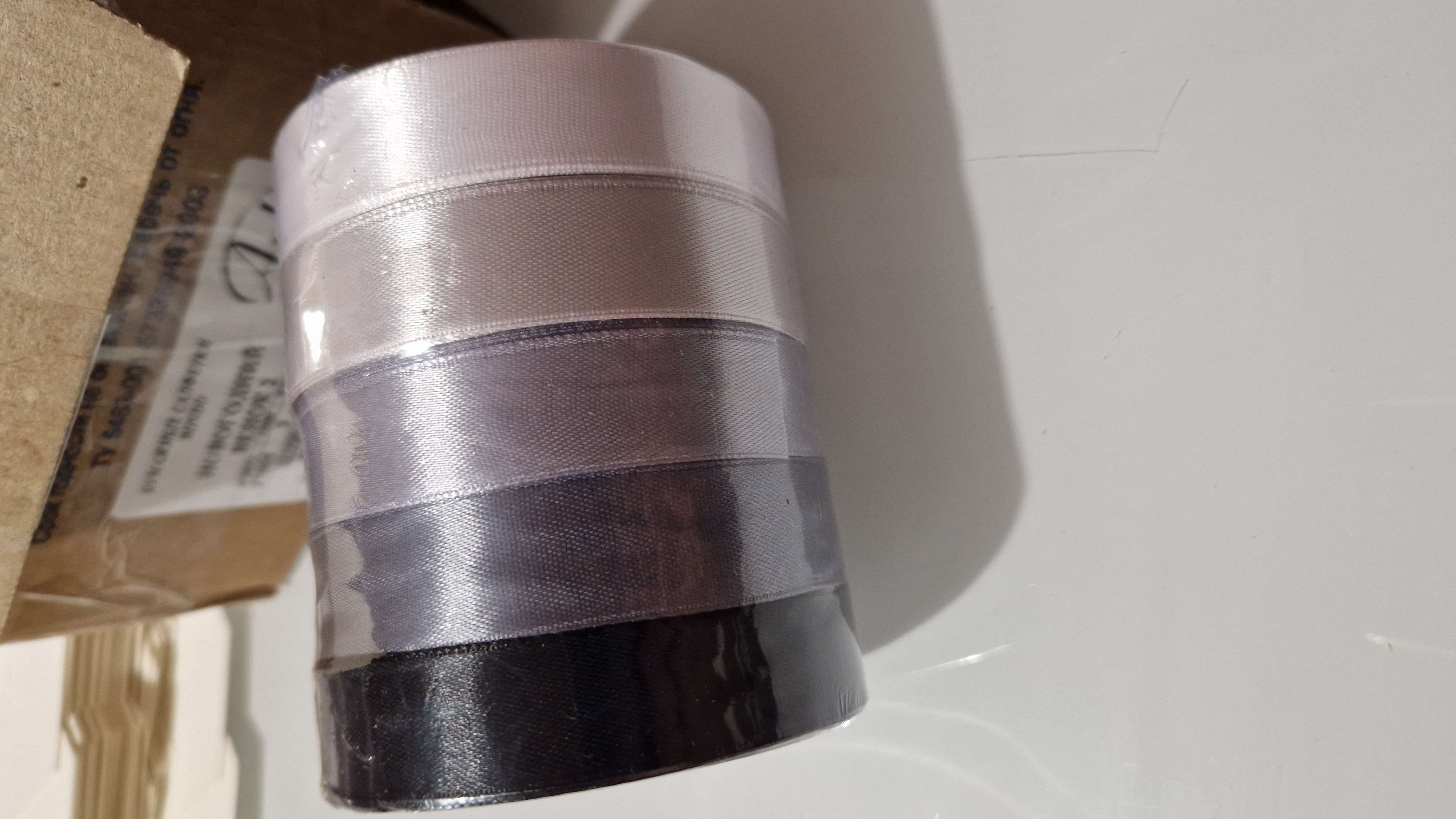 Фотография покупателя товара Набор атласных лент, 5 шт, размер 1 ленты: 20 мм × 23 ± 1 м, цвет серый спектр - Фото 5