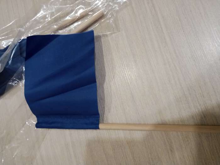 Фотография покупателя товара Флажок, длина 25 см, 10x15 см, цвет синий - Фото 2