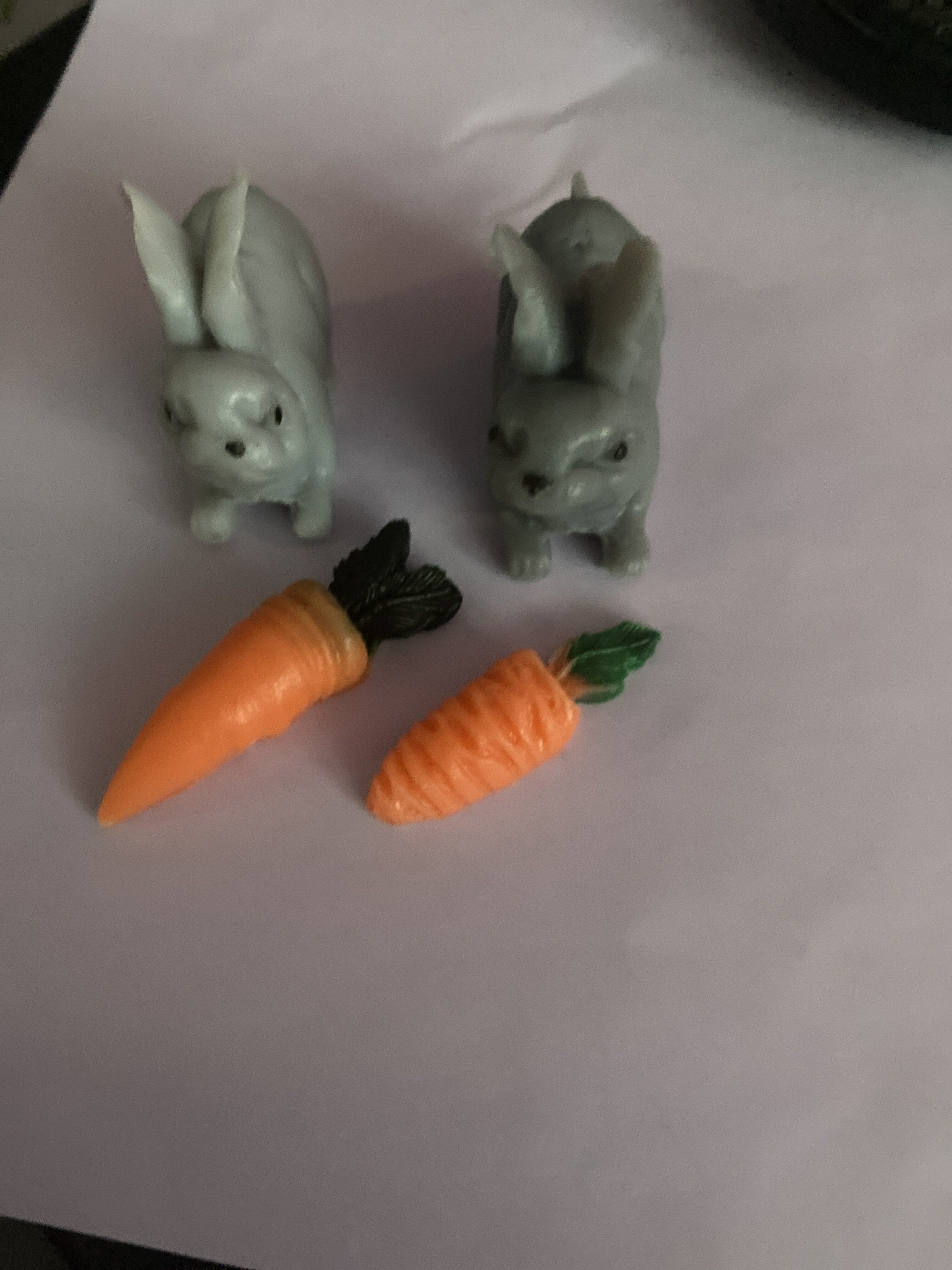 Фотография покупателя товара Молд силикон "Морковки" 2 предмета 1,2х4х6 см - Фото 1
