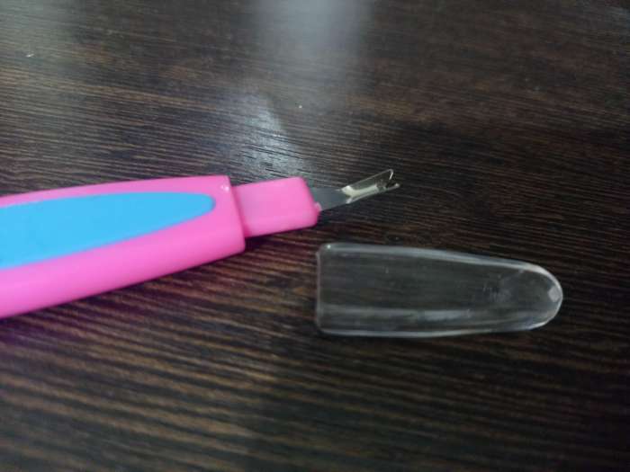 Фотография покупателя товара Пилка-триммер металлическая для ногтей, прорезиненная ручка, с защитным колпачком, 16 см, цвет МИКС - Фото 7