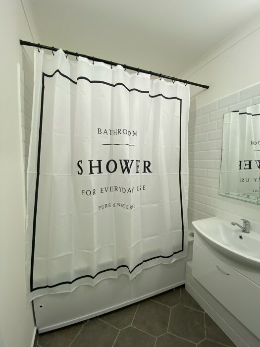 Фотография покупателя товара Штора для ванны Доляна SHOWER с люверсами, 180×180 см - Фото 1