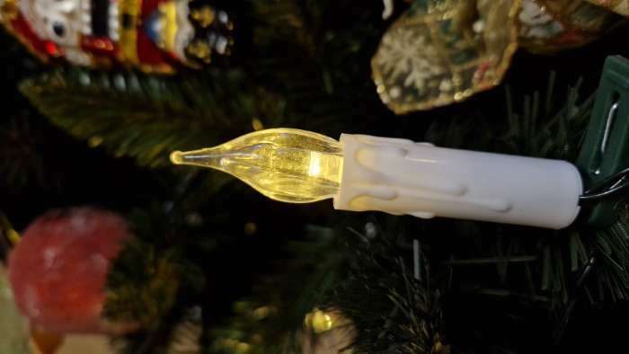 Фотография покупателя товара Гирлянда «Нить» 6 м с насадками «Свечи на прищепке», IP20, тёмная нить, 30 LED, свечение тёплое белое, 220 В - Фото 32