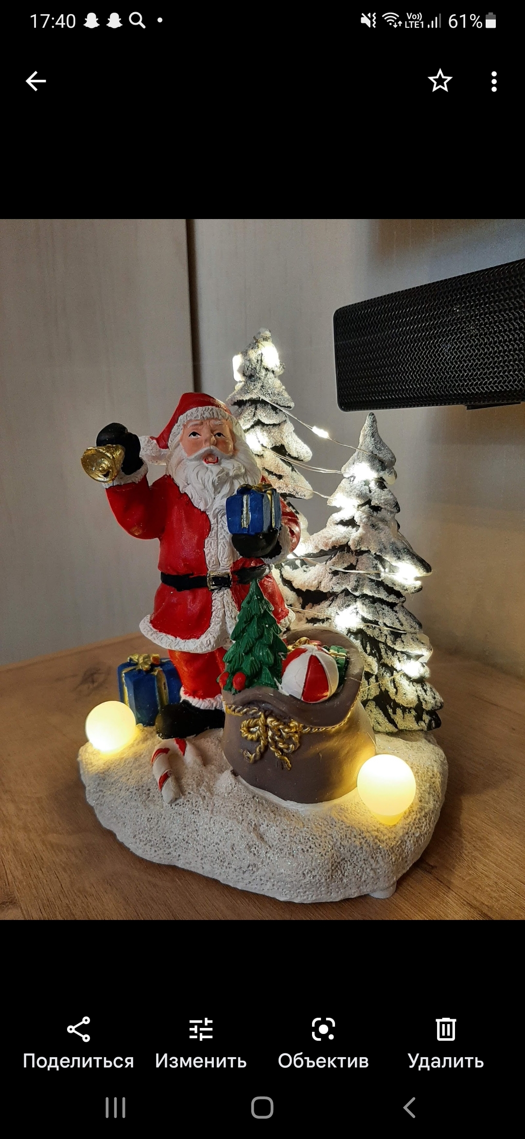 Фотография покупателя товара Светодиодная фигура «Дед Мороз» 12.5 × 19 × 9 см, керамика, батарейки АААх3 (не в комплекте), свечение тёплое белое - Фото 1