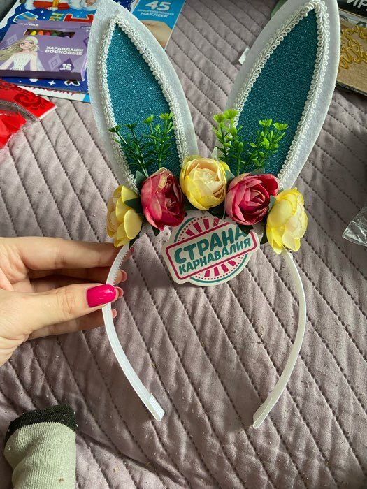 Фотография покупателя товара Карнавальный ободок «Заяц» с цветочками - Фото 1