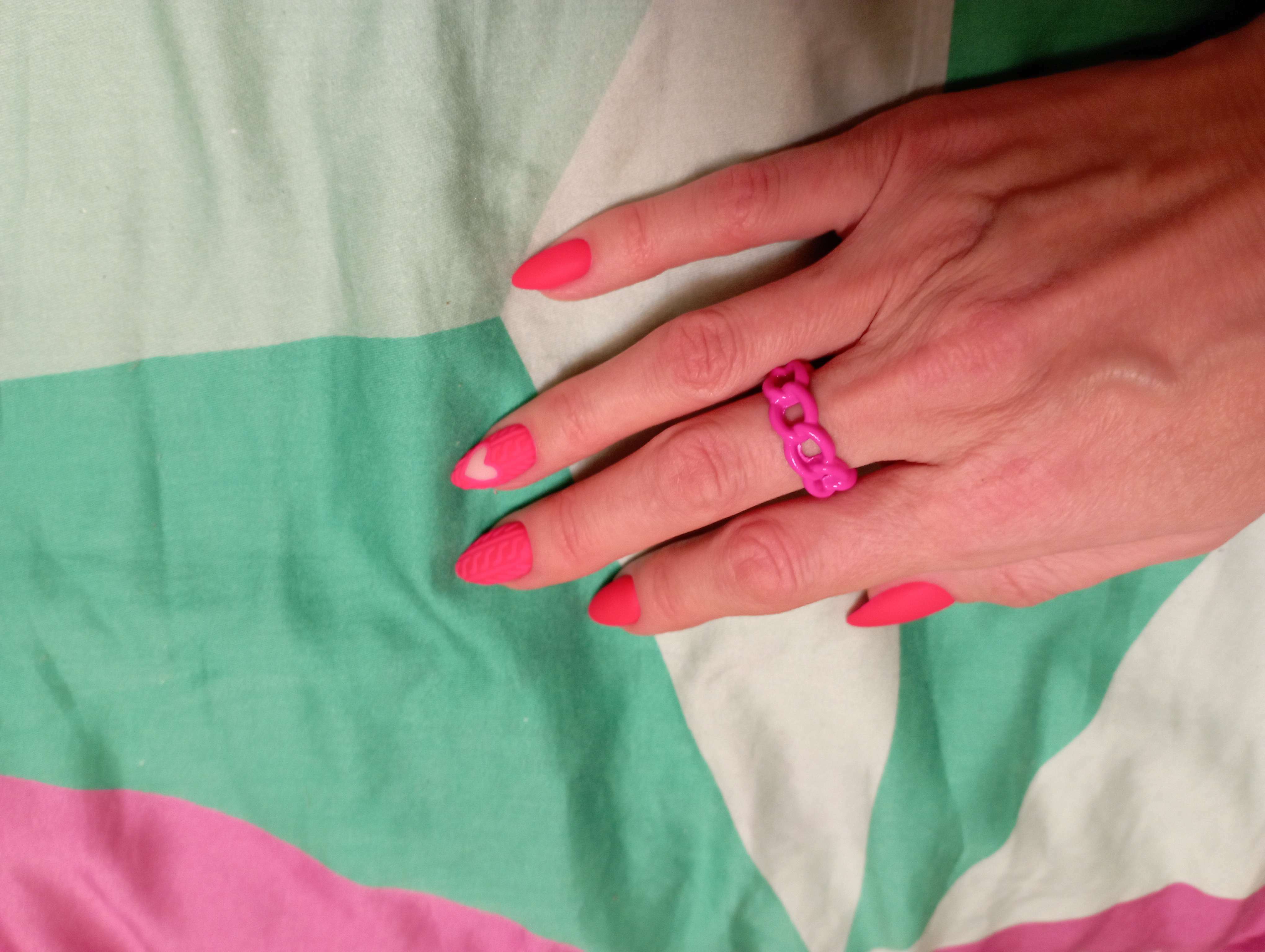 Фотография покупателя товара Кольцо Amore цепь, цвет розовый, безразмерное - Фото 4