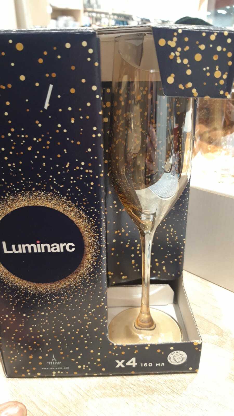 Фотография покупателя товара Набор стеклянных бокалов для шампанского «Золотой мёд», 160 мл, 4 шт - Фото 1