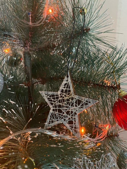 Фотография покупателя товара Новогодняя подвеска с подсветкой «Звезда» 8×8 см - Фото 3