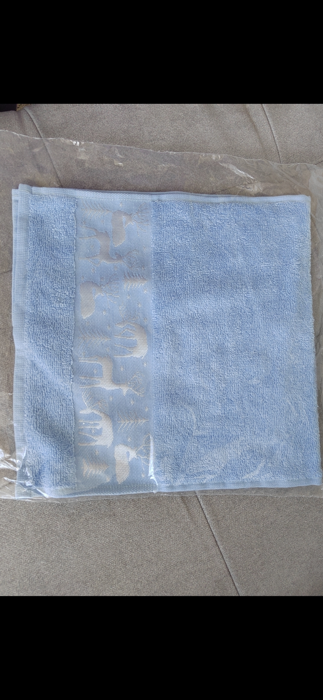 Фотография покупателя товара Новогоднее полотенце махровое "Олени" 30х60 см, 100% хлопок, 360гр/м2 - Фото 2