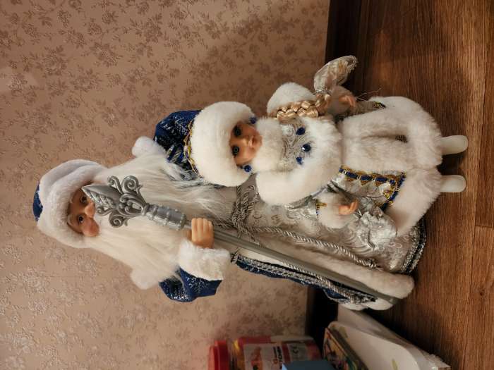 Фотография покупателя товара Дед Мороз "В синей шубе, с посохом и подарками" 24х50 см - Фото 1