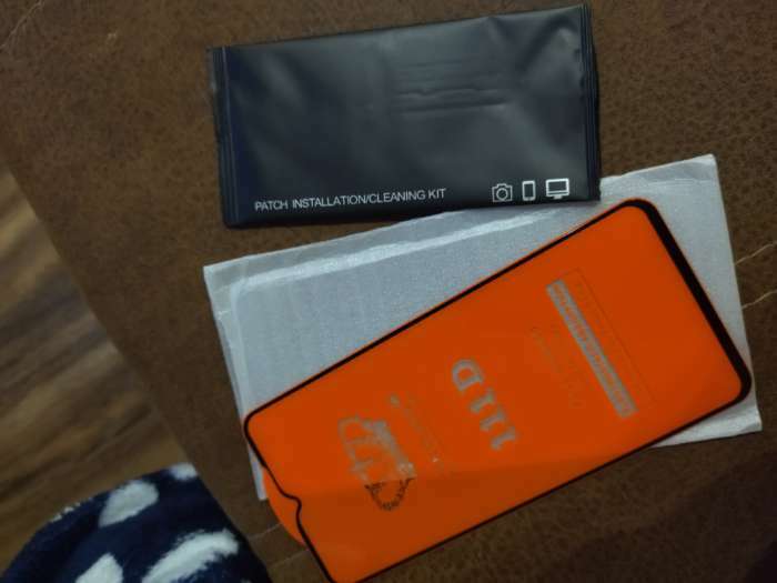 Фотография покупателя товара Защитное стекло 2.5D TFN для Xiaomi Redmi 9T, полный клей, чёрная рамка - Фото 3