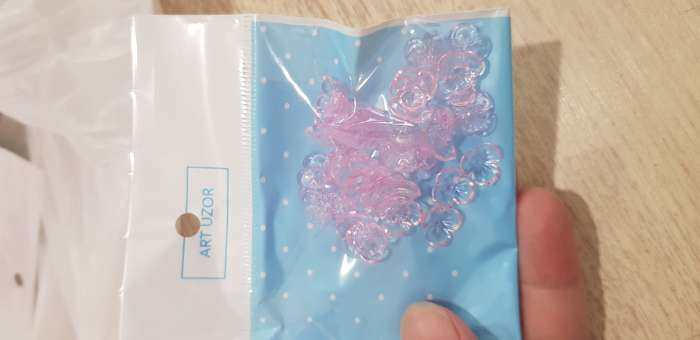 Фотография покупателя товара Бусины для творчества пластик "Шляпка для бусин" набор 50 шт прозрачный розовый 0,4х1х1 см - Фото 10