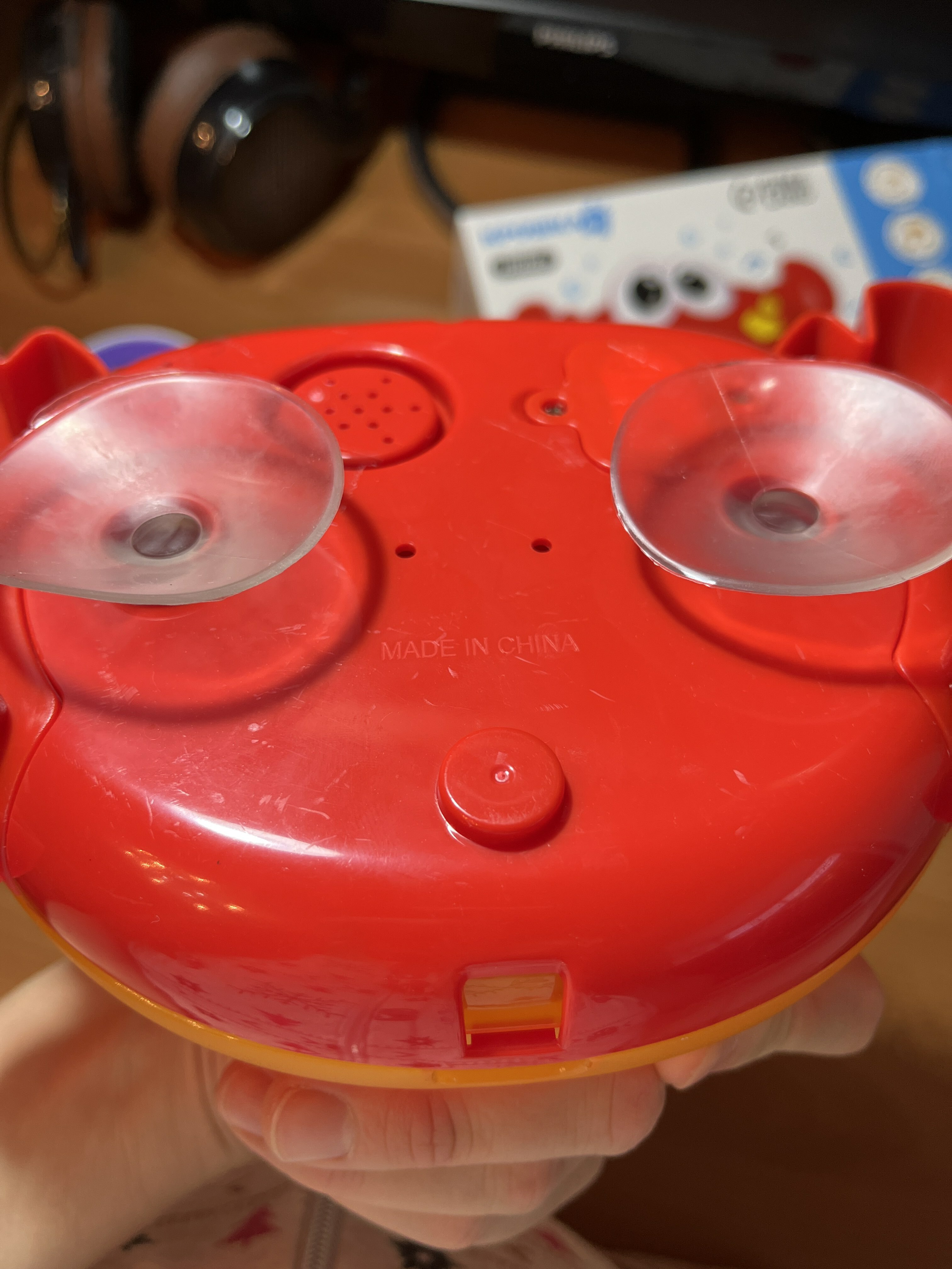 Фотография покупателя товара Игрушка для ванны «Крабик», пузыри, на присоске - Фото 8