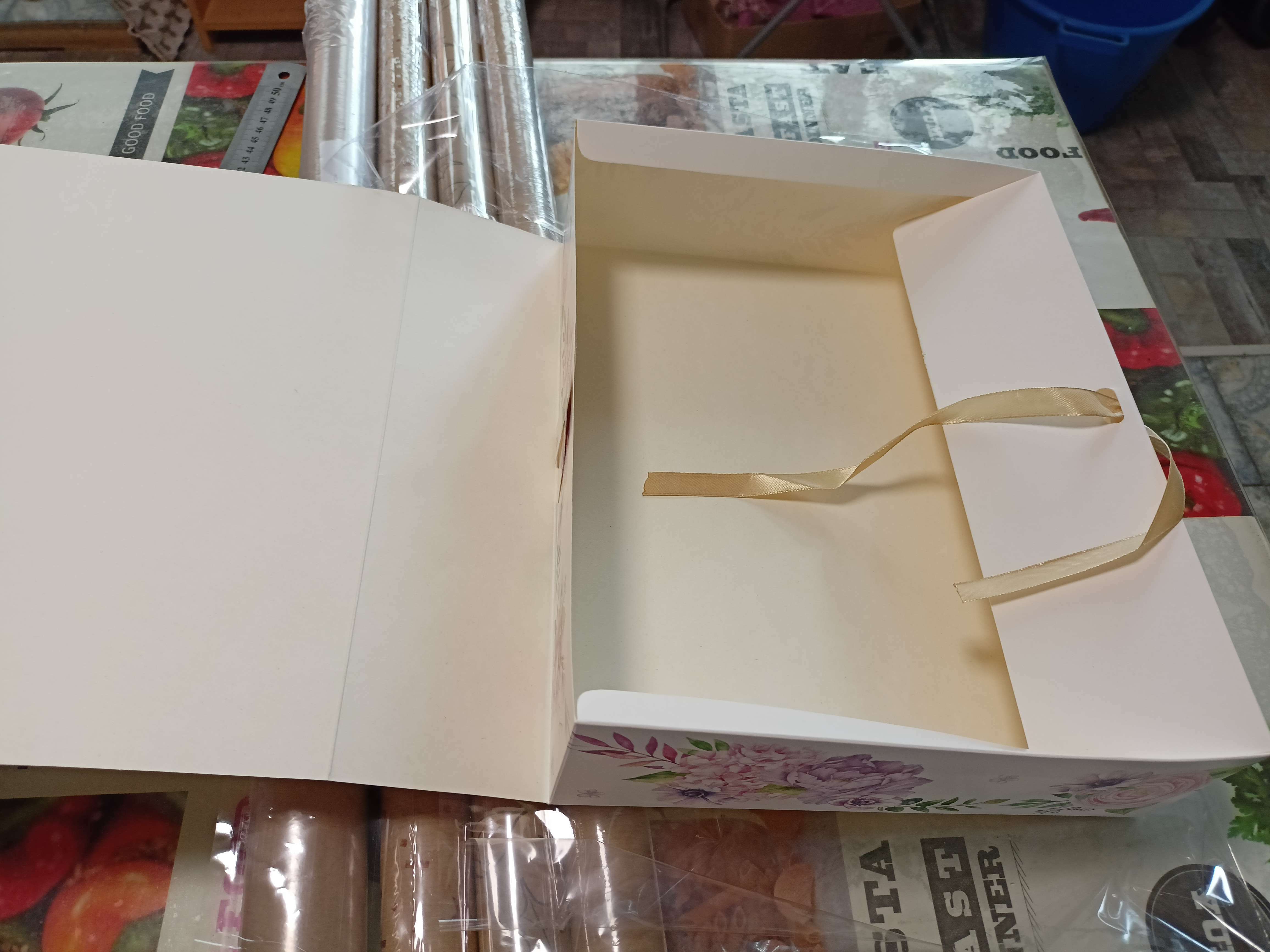 Фотография покупателя товара Коробка подарочная, упаковка, «Счастья в душе», 31 х 24.5 х 8 см