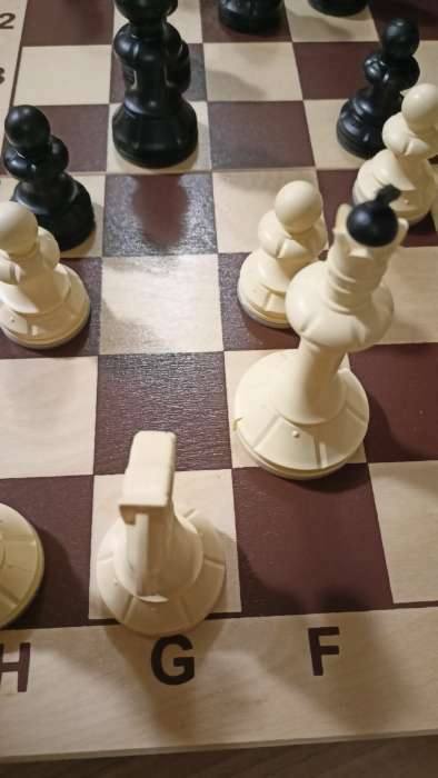 Фотография покупателя товара Шахматы гроссмейстерские, турнирные 43 х 43 см "Айвенго", король h-10.4 см, пешка-5.1 см - Фото 3