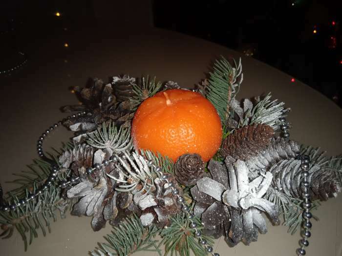 Фотография покупателя товара Свеча декоративная "Новогодний апельсин половинка",10х10х6,2 см - Фото 7
