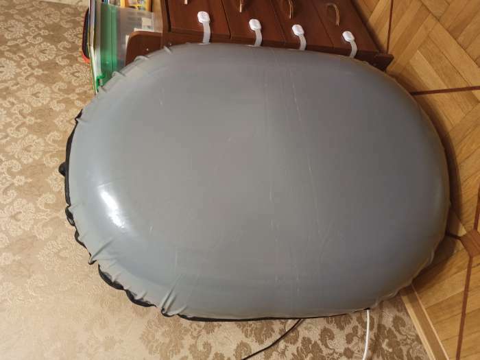 Фотография покупателя товара Тюбинг-ватрушка «Овал», размер чехла 100 х 70 см, тент/оксфорд, цвета микс - Фото 7