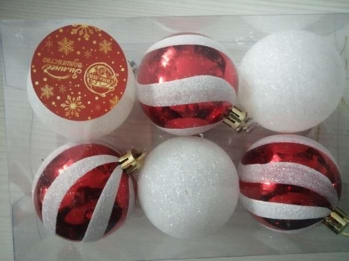 Фотография покупателя товара Набор шаров пластик d-6 см, 6 шт "Праздничный сюрприз" красно-белый