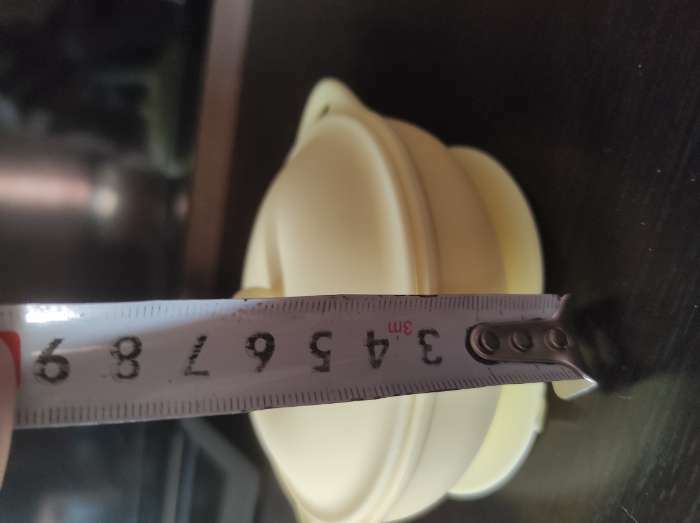 Фотография покупателя товара Набор для кормления: миска на присоске с крышкой, ложка, цвет желтый