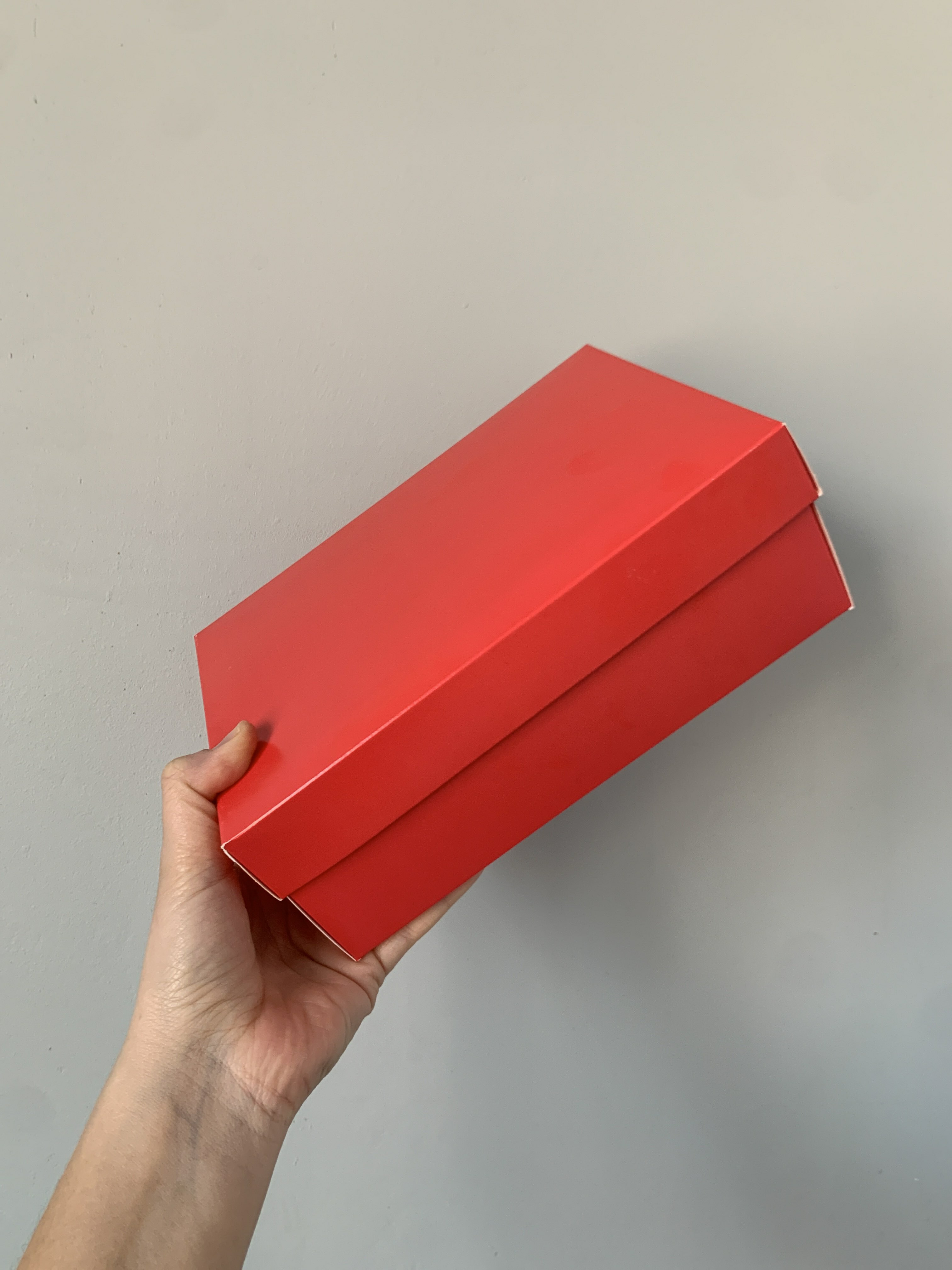 Фотография покупателя товара Коробка подарочная складная, упаковка, «Красная», 21 х 15 х 7 см