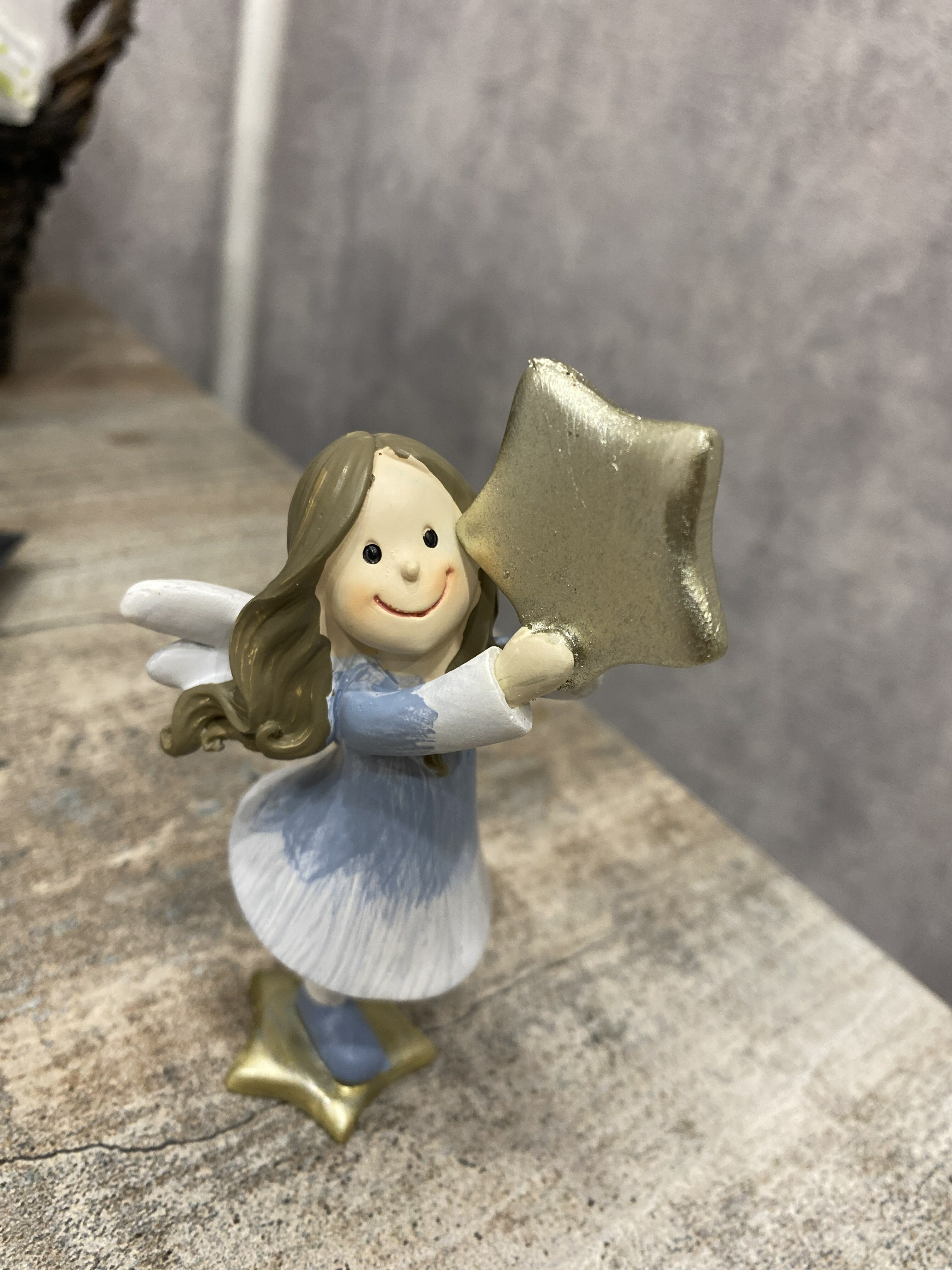 Фотография покупателя товара Сувенир полистоун "Малышка-ангел в бело-голубом платьице с золотой звездой" 11,5х5,5х6 см - Фото 2