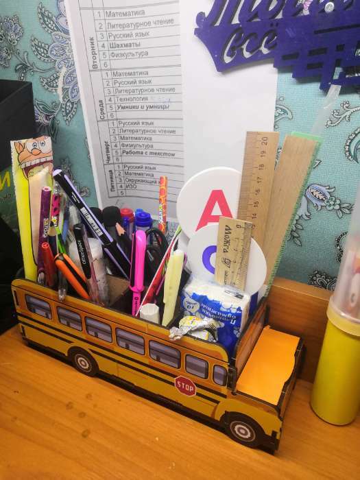 Фотография покупателя товара Подставка для канцелярии деревянная "Школьный автобус", с принтом - Фото 1