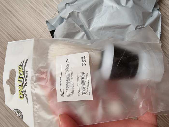 Фотография покупателя товара Помазок для бритья, пластиковый, цвет чёрный - Фото 4