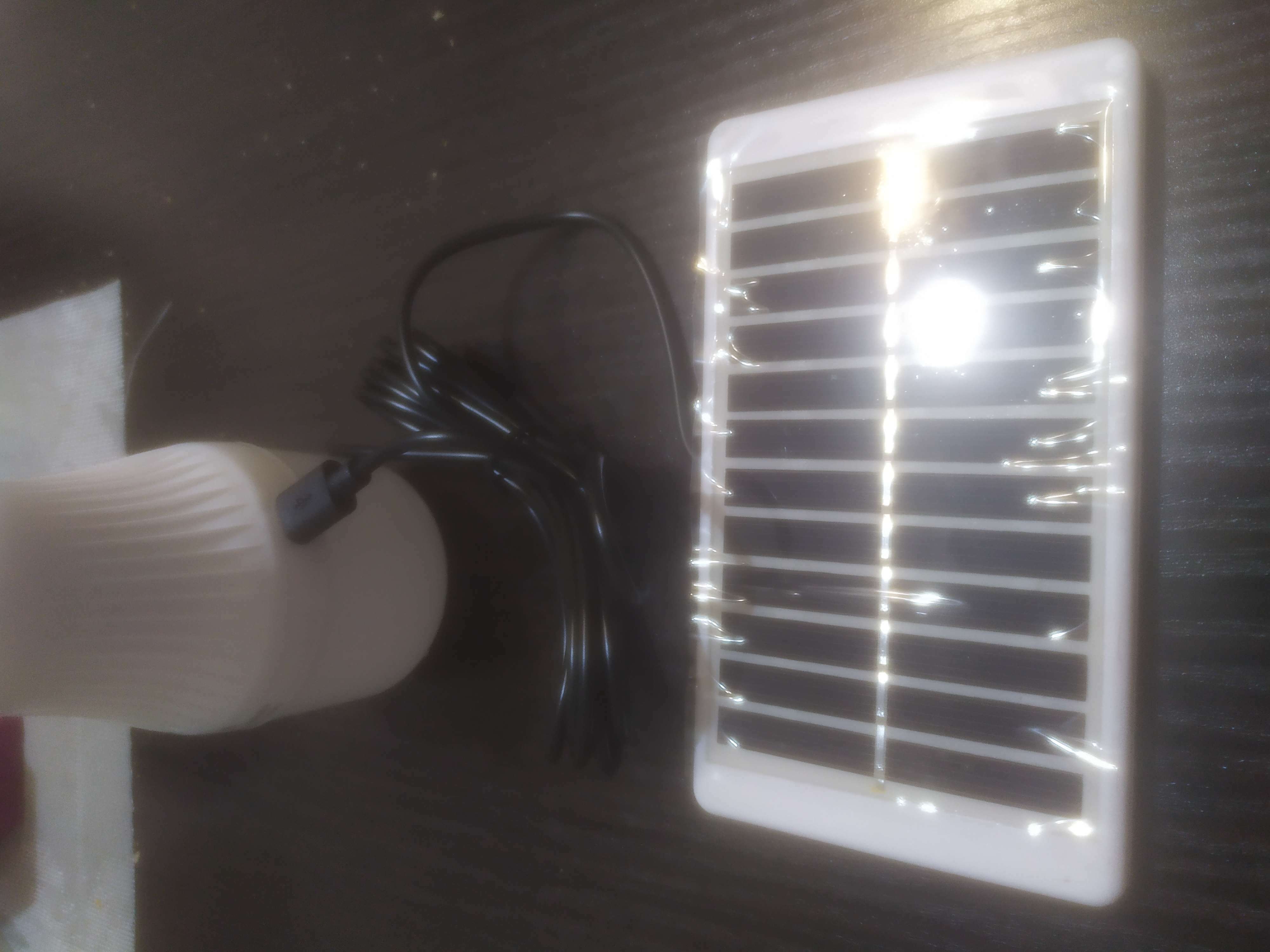 Фотография покупателя товара Фонарь кемпинговый аккумуляторный, 10 Вт, 500 мАч, 6 В, 20 SMD, 3 режима, солнечная батарея - Фото 2