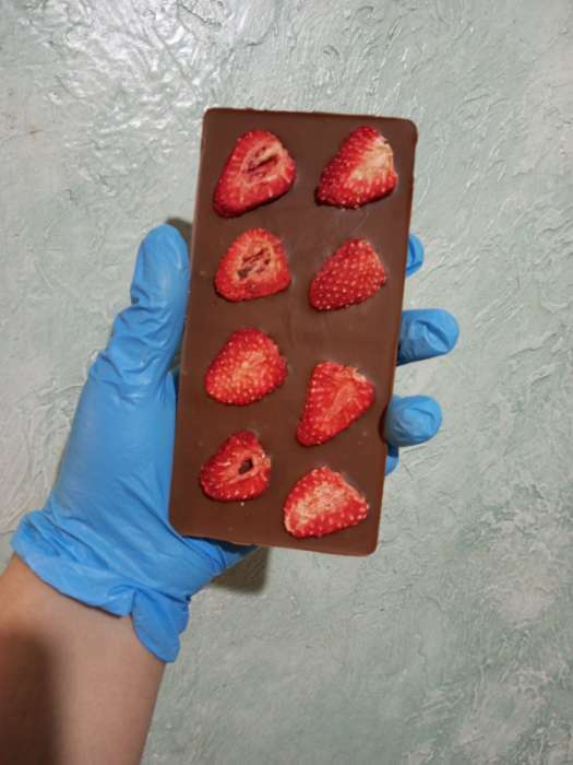Фотография покупателя товара Форма для шоколада Доляна «Шоколатье», силикон, 25×11,5×0,5 см, 15 ячеек, цвет коричневый - Фото 3