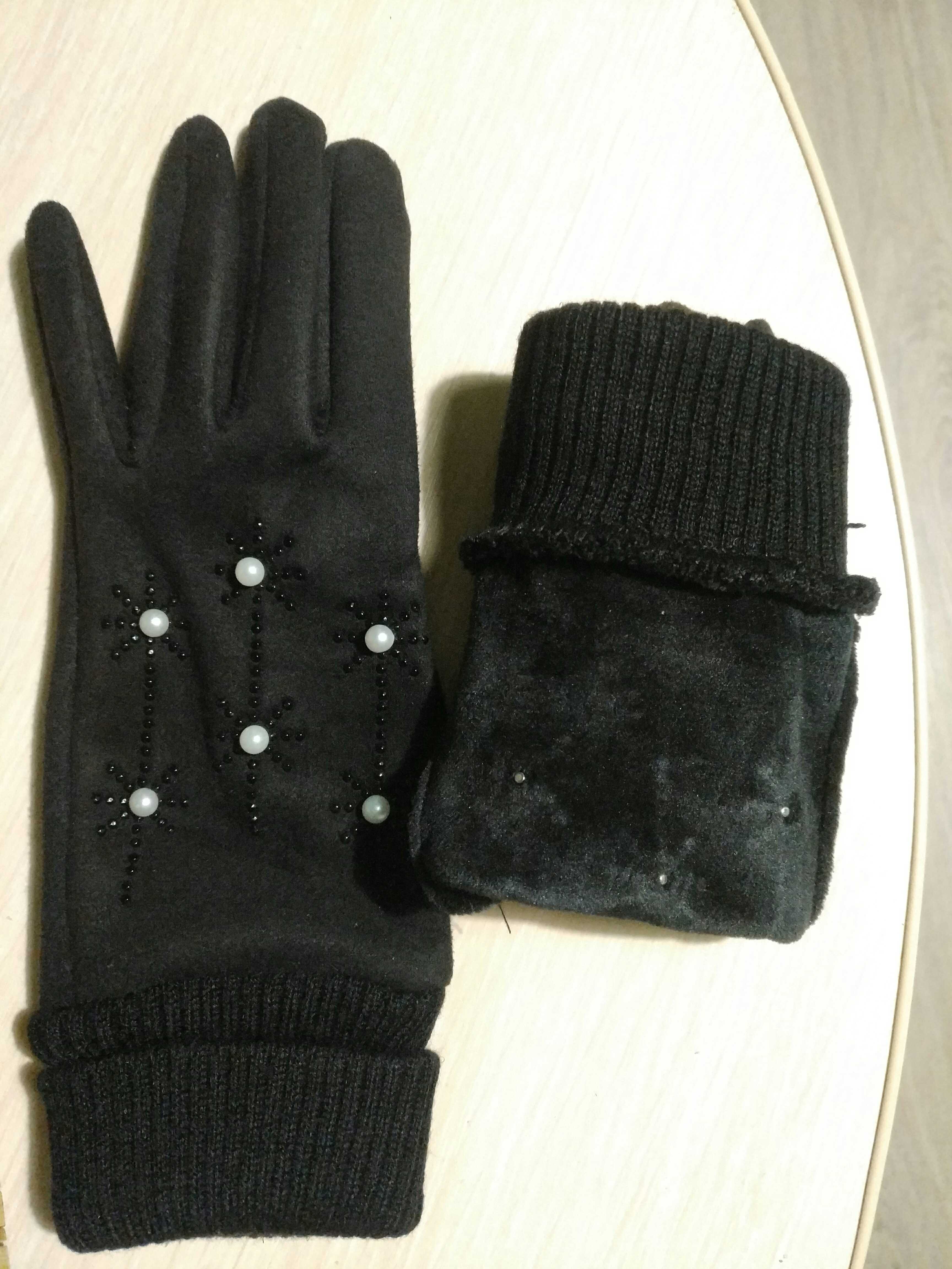 Фотография покупателя товара Перчатки женские, для сенсорных экранов, р-р 6,5, длина 24 см, подклад шерсть, цвет чёрный - Фото 1