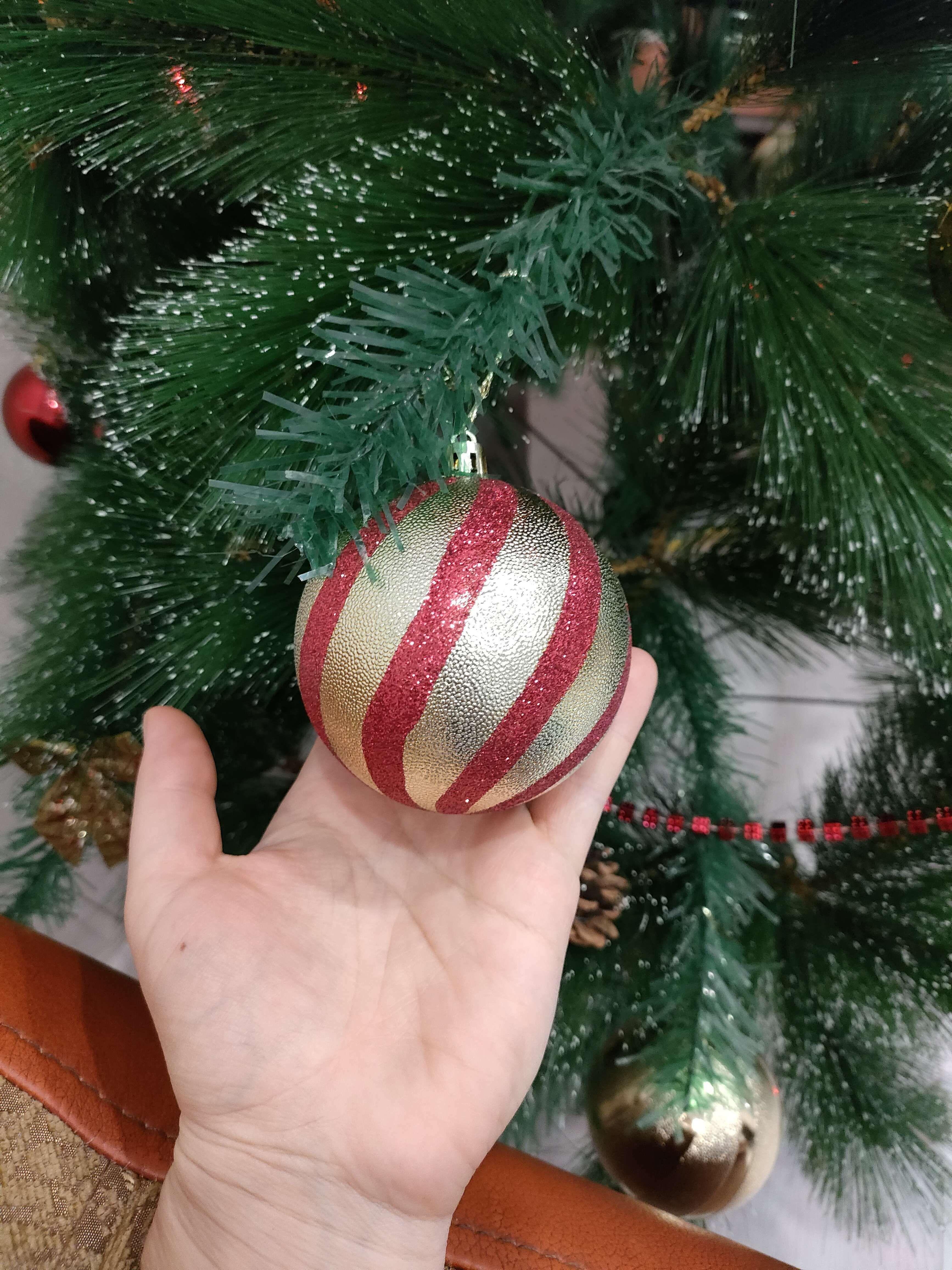 Фотография покупателя товара Ёлочные игрушки «Закрученные полосы», шары новогодние, d=8 см, набор 4 шт., золотисто-красный - Фото 8