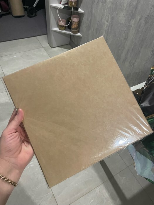 Фотография покупателя товара Коробка подарочная складная крафтовая, упаковка, 26х26х8 см - Фото 7