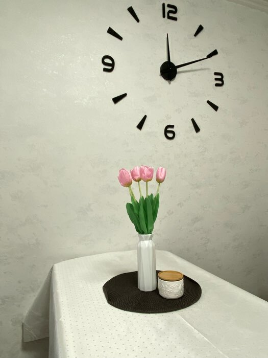 Фотография покупателя товара Часы-наклейка, серия: DIY, "Кавалье", плавный ход, d-120 см, 1 АА, черные - Фото 4