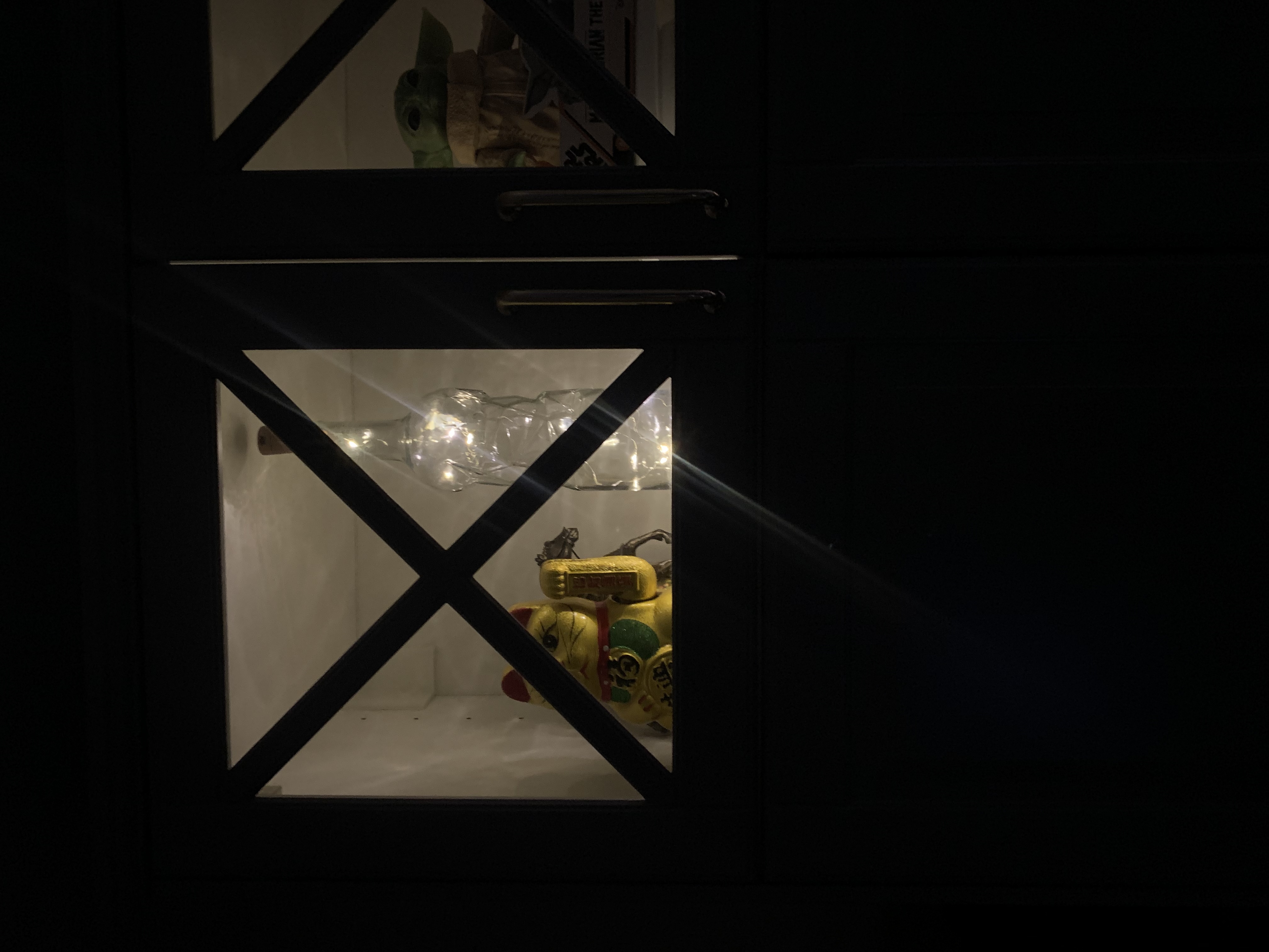 Фотография покупателя товара Гирлянда «Нить» 1 м роса с пробкой, IP20, серебристая нить, 10 LED, свечение фиолетовое, LR44х3 - Фото 49