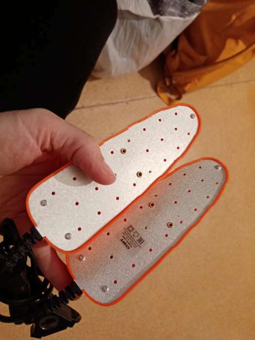 Фотография покупателя товара Сушилка для обуви "Старт" SD04, 12 Вт, 15 см, индикатор, оранжевая - Фото 5