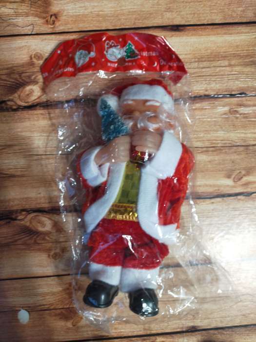Фотография покупателя товара Дед Мороз "С ёлкой и подарками" 16 см, микс - Фото 1