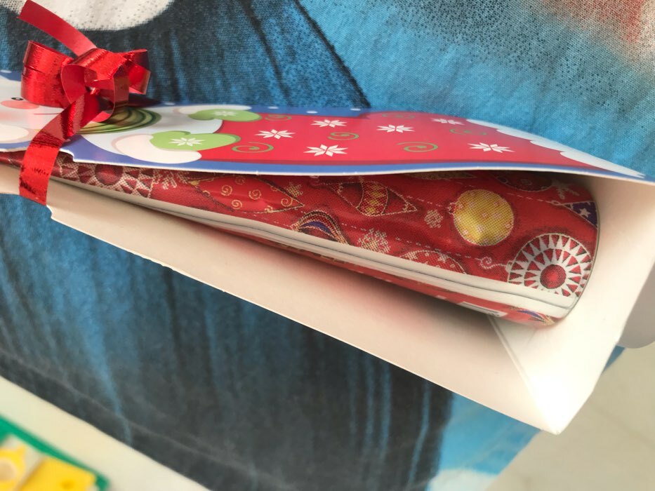 Фотография покупателя товара Крем для рук Liss Kroully в подарочной упаковке, питательный, с маслом макадамии, 75 мл - Фото 4