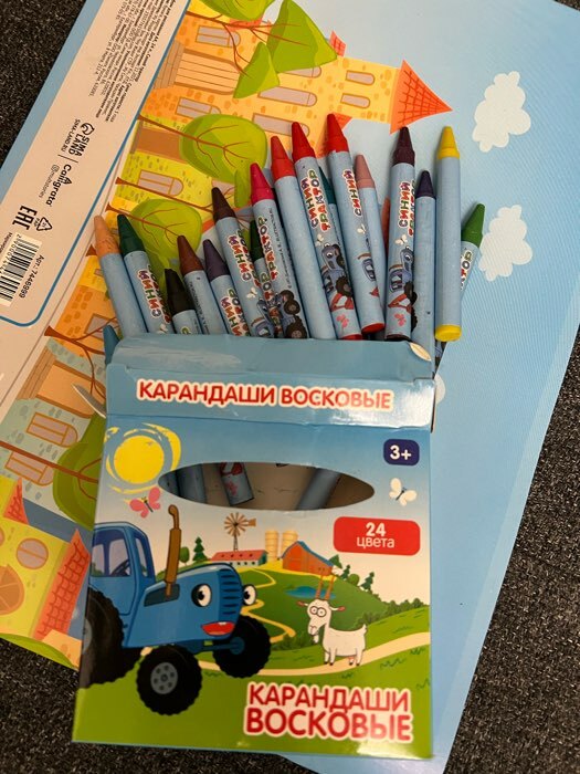 Фотография покупателя товара Восковые карандаши Синий трактор, набор 24 цвета - Фото 2