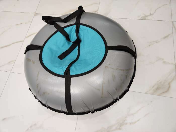 Фотография покупателя товара Тюбинг-ватрушка ONLITOP, диаметр чехла 85 см, цвета МИКС - Фото 5