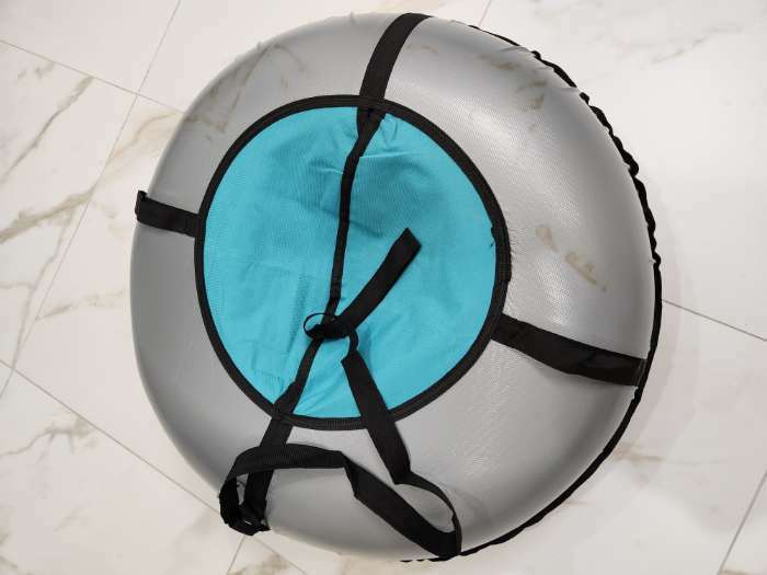 Фотография покупателя товара Тюбинг-ватрушка ONLITOP, диаметр чехла 85 см, цвета МИКС - Фото 8