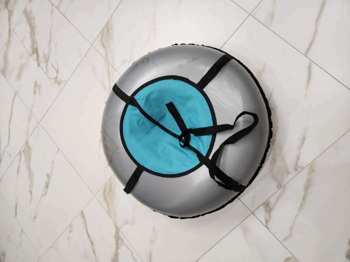 Фотография покупателя товара Тюбинг-ватрушка ONLITOP, диаметр чехла 85 см, цвета МИКС - Фото 6