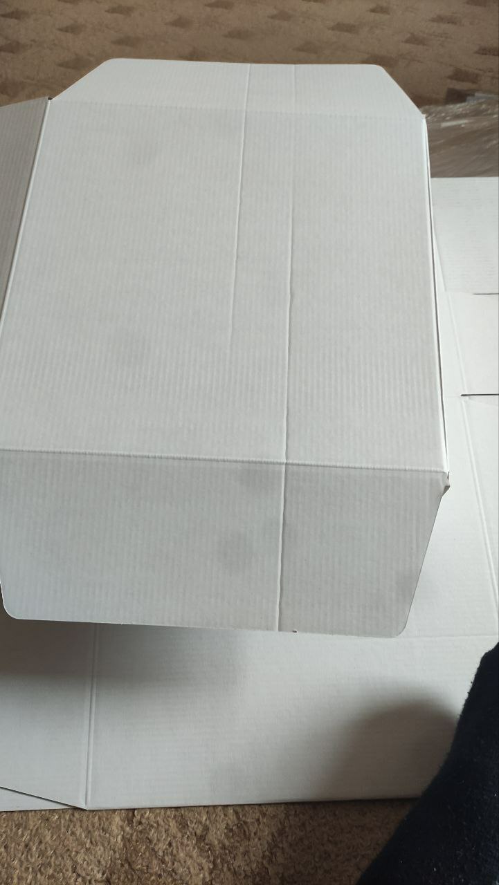 Фотография покупателя товара Коробка самосборная, белая, 27 х 27 х 9,5 см - Фото 1